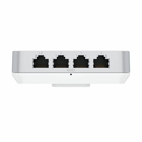 Wi-Fi Repeater + Router + Access Point UBIQUITI White Wi-Fi Repeater + Router + Access Point UBIQUITI White