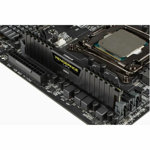 RAM Memory Corsair CMK8GX4M1D3000C16 CL16 8 GB RAM Memory Corsair CMK8GX4M1D3000C16 CL16 8 GB