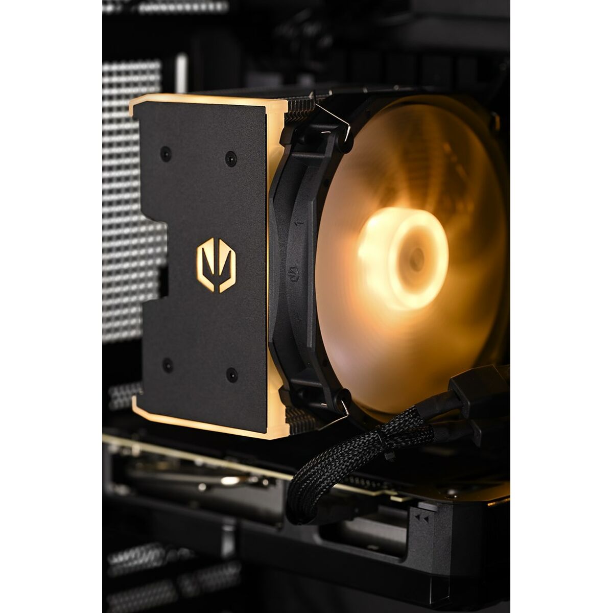 Desktop PC Actina AMD Ryzen 5 7600 32 GB RAM 1 TB SSD AMD Radeon RX 7700 xt Desktop PC Actina AMD Ryzen 5 7600 32 GB RAM 1 TB SSD AMD Radeon RX 7700 xt