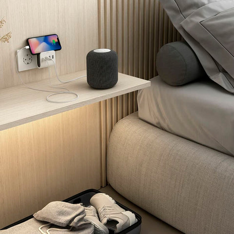 Wall Charger Simon Wall Charger Simon